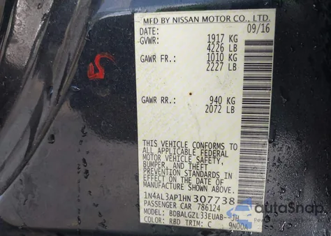 2017 Nissan Altima 2.5 S z USA, uszkodzony, nr VIN 1N4AL3AP1HN307738